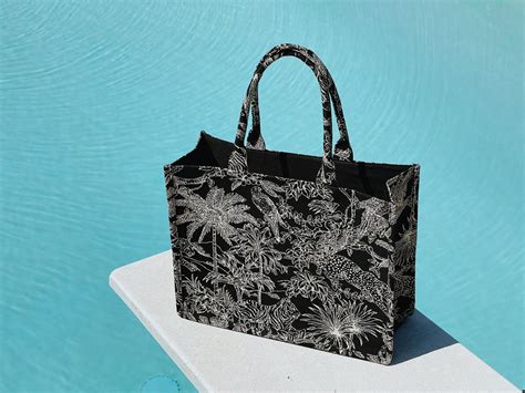 h&m dior book tote dupe